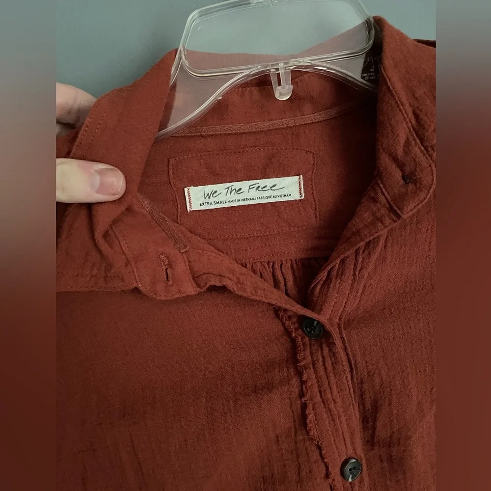 Free People We The Free Button Down Balloon Sleeve Top Size XS - Picture 3 of 3